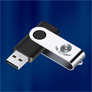 128GB SUPREME COMBO FLASH DRIVE